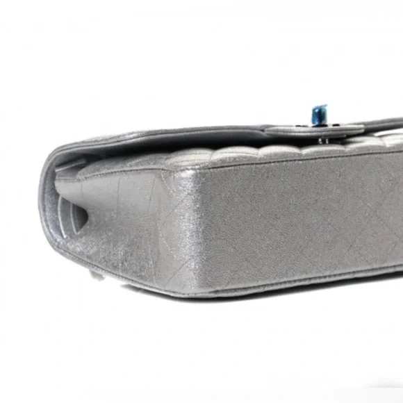 **SOLD** CHANEL Glittered Metallic Caviar Medium Double Flap LIMITED EDITION - Picture 6 of 12